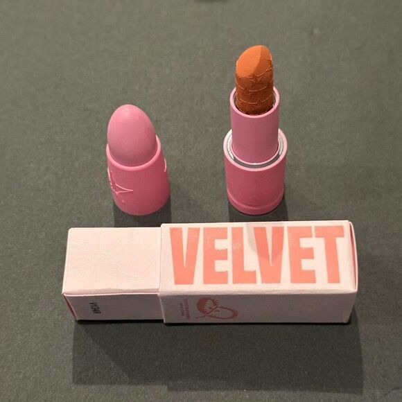 Jeffree Star *NEW* lipstick “WYOMING ICED TEA” Velvet Trap full size - Picture 7 of 11